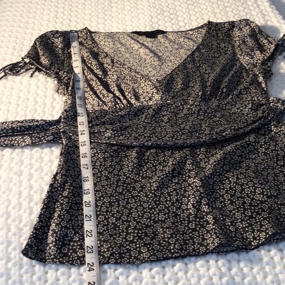 Express Design Studio Silk Floral Tie Back Blouse Sz S - Picture 11 of 12